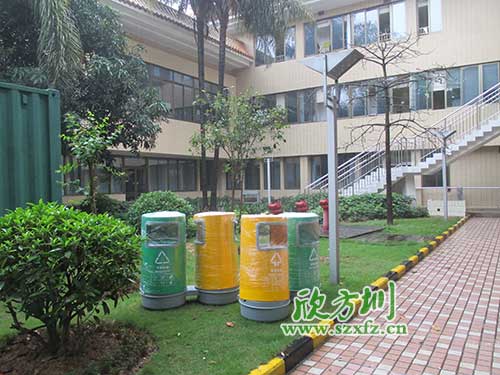 韶關物業(yè)分類玻璃鋼垃圾桶，提升社區(qū)好環(huán)境。