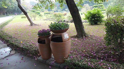  汕頭玻璃鋼花盆垃圾桶，點(diǎn)綴公園好環(huán)境。